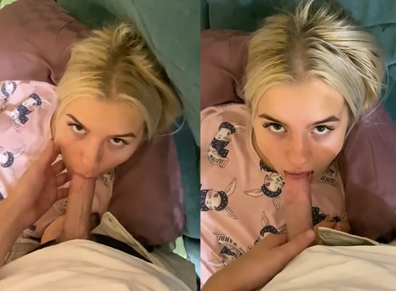 Rubia en pijama chupando a estrenar